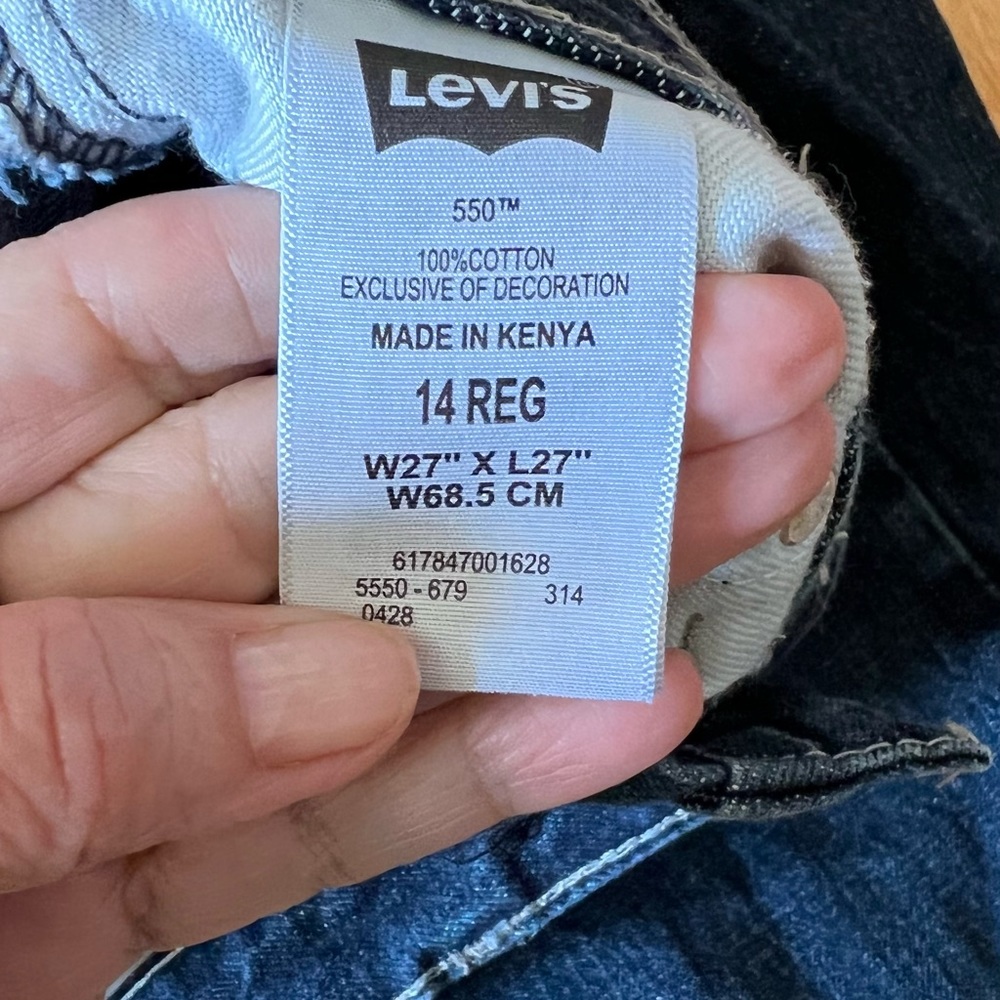 Levi’s jean - Picture 6 of 6